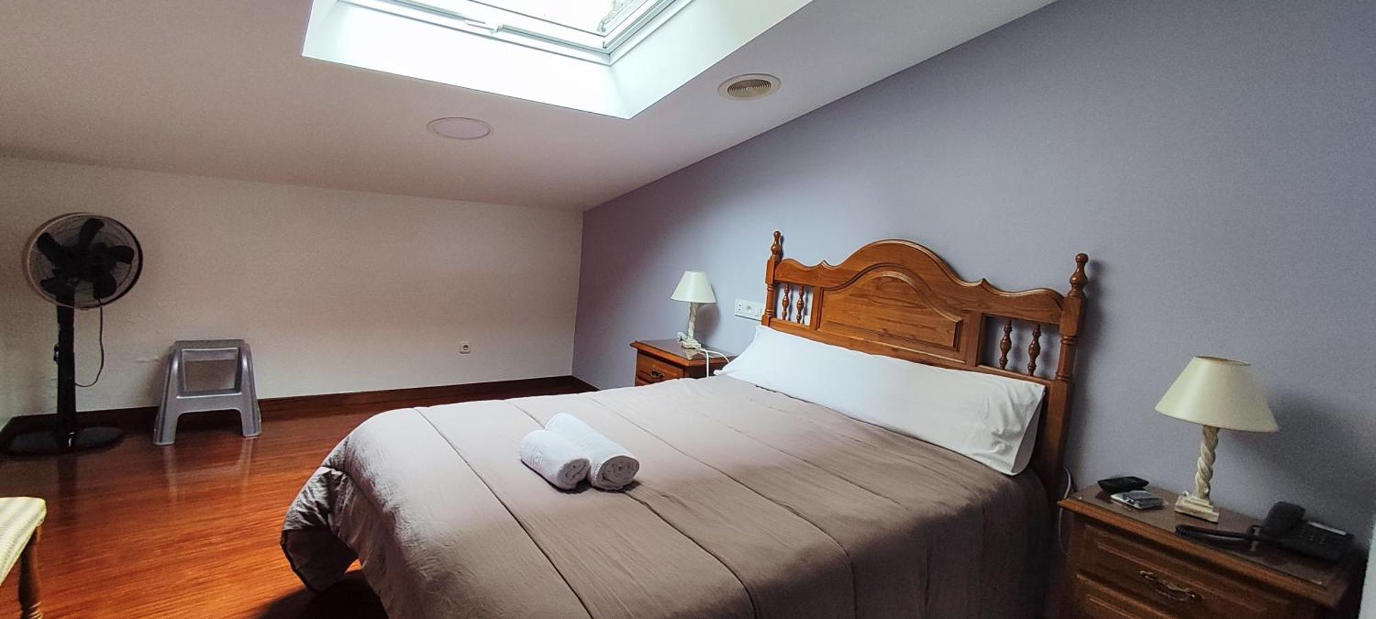 Pico Sacro I Hostal-Pension Santiago De Compostela Room photo
