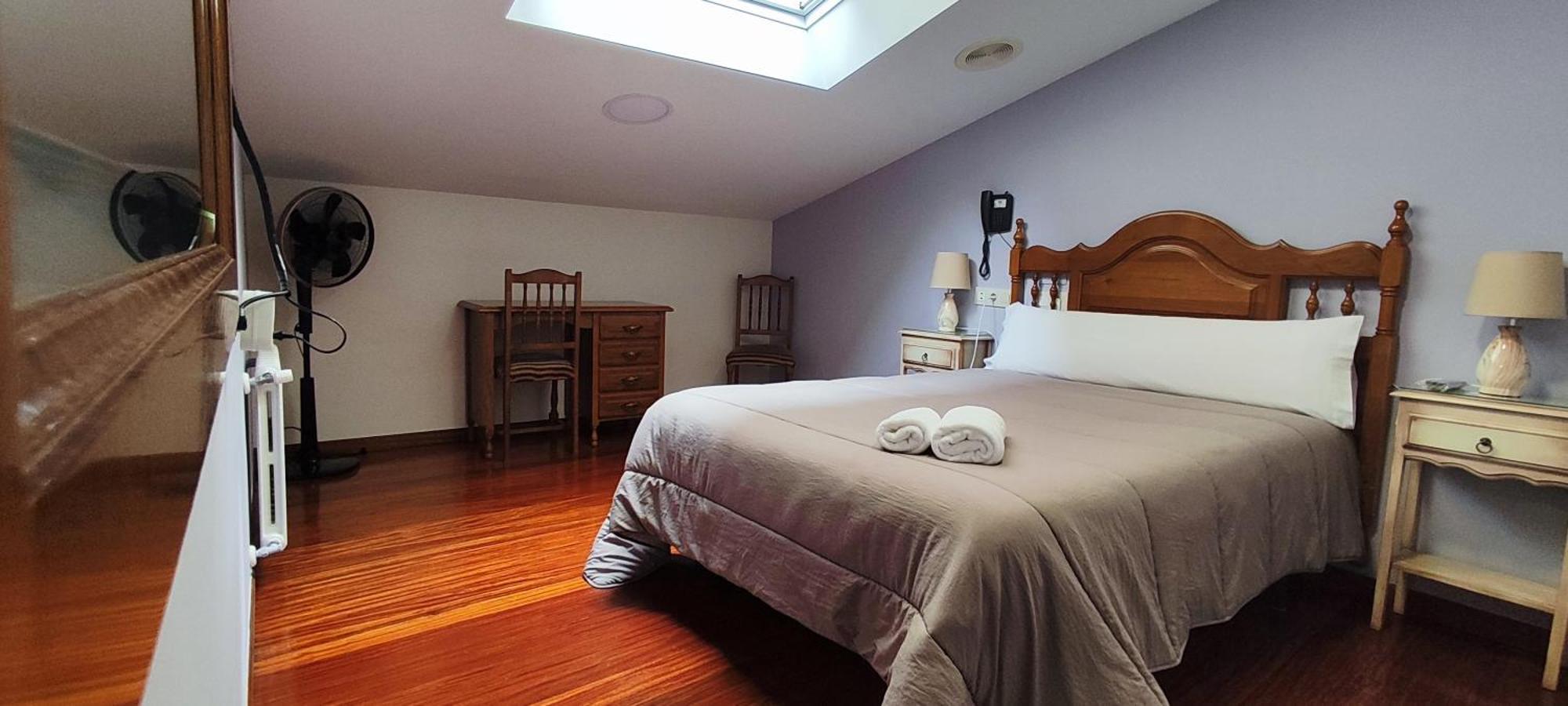 Pico Sacro I Hostal-Pension Santiago De Compostela Room photo